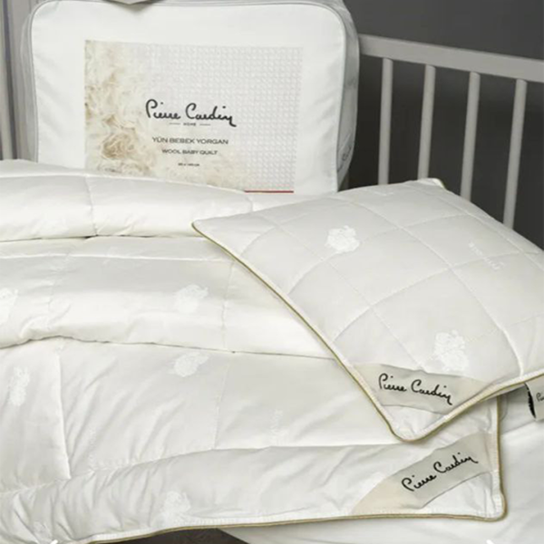 لحاف پشمی کودک از پیرکاردین Pierre Cardin