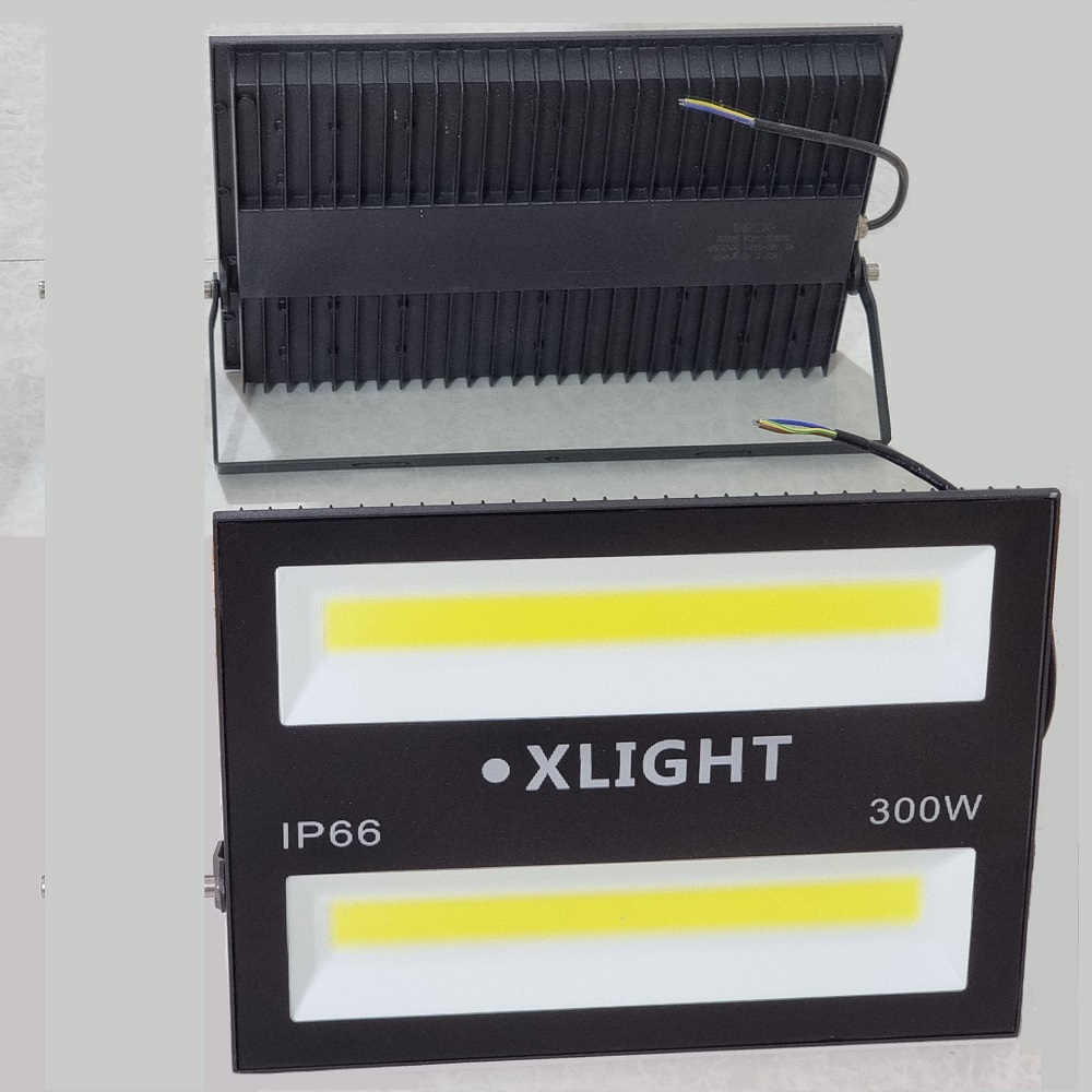 پروژکتور300 وات ایکس لایت COB  XLIGHT